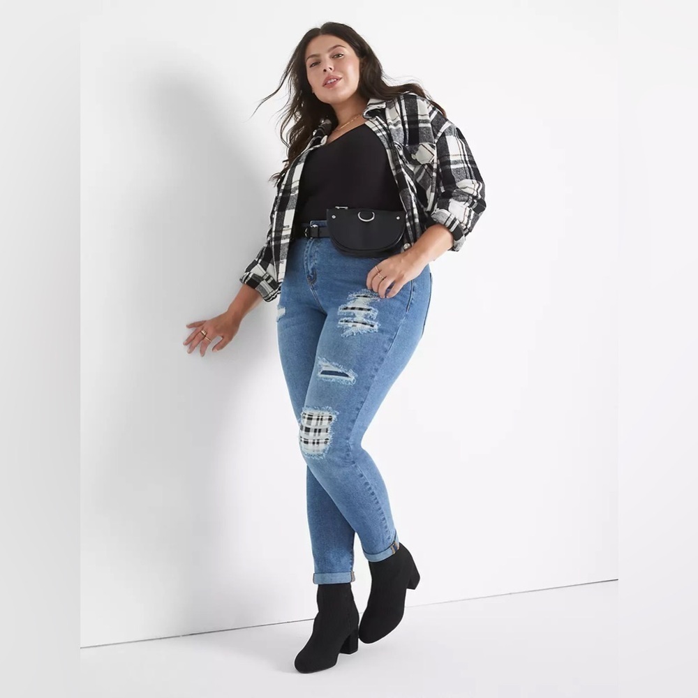 Lane Bryant Mid-Rise Boyfriend Distressed Plaid Patchwork Magic Waist Jeans 20
